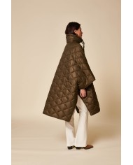 BUN 134 | Waterproof Quilted Cape