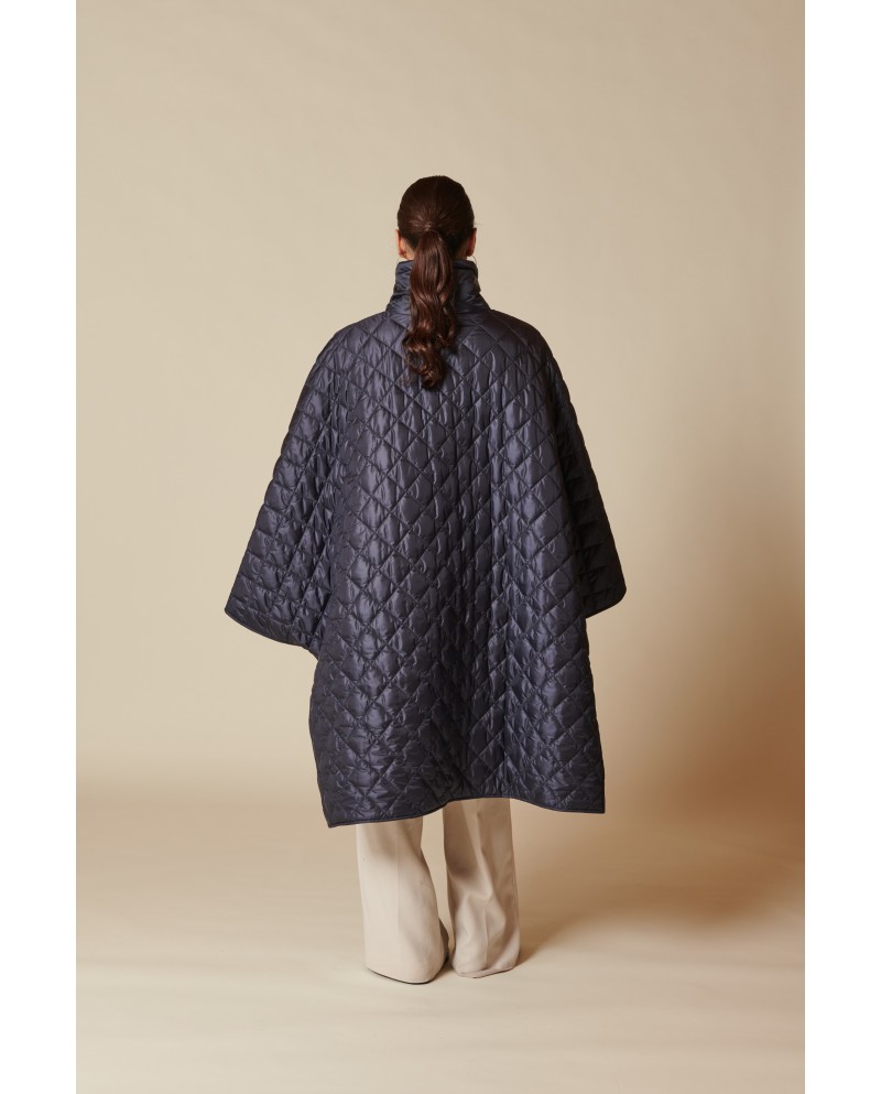 BUN 134 | Waterproof Quilted Cape