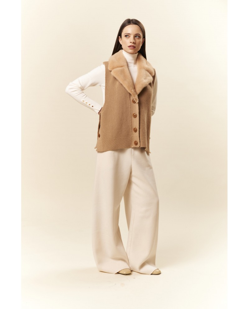 BUN 146 | Gilet in maglia e visone