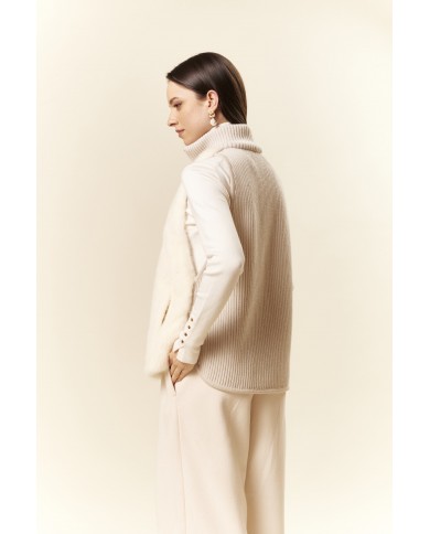 BUN 147 | Gilet in visone e maglia