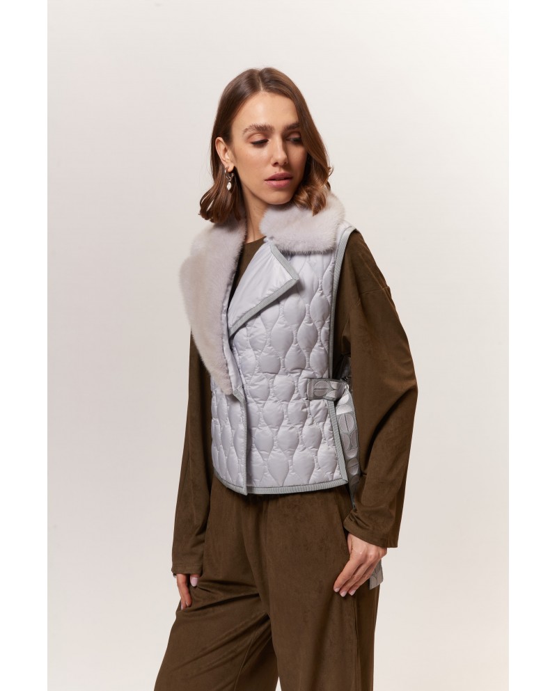 BUN 91 | Gilet trapuntato con collo in visone