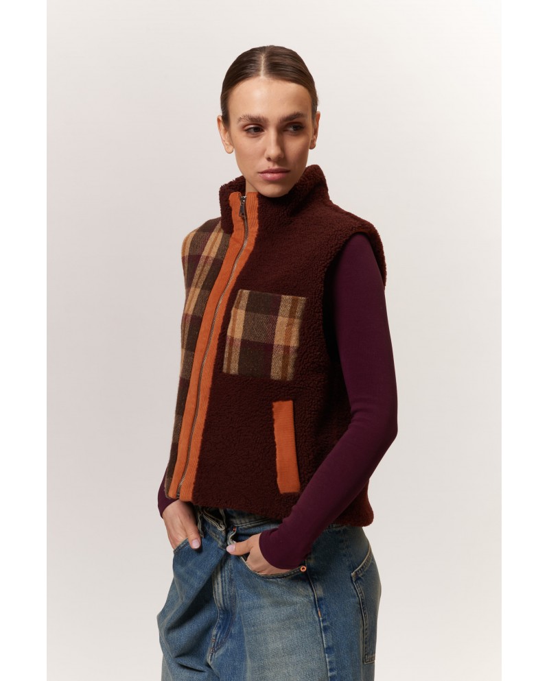 CAPSULE BUN 164 | Gilet in montone