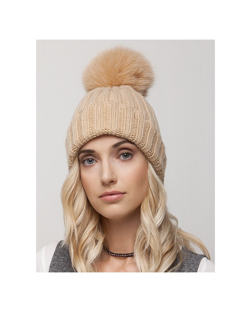 Wool Hat with pom pom